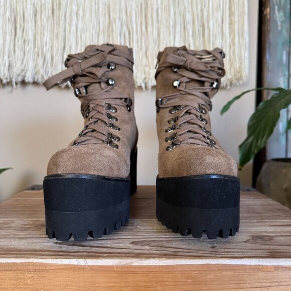 Jeffrey Campbell Tan Genuine Suede Leather Hiking Lug Sole Platform Wedge Boots - Picture 3 of 14
